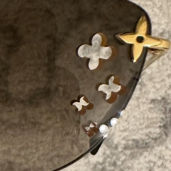 Louis Vuitton Vintage Desmayo cat sunglasses - Picture 8 of 9